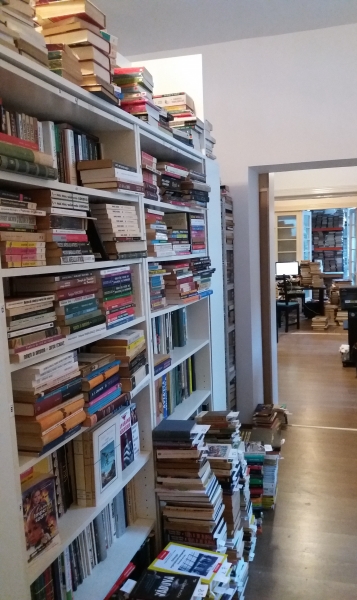 Termeni si condiÅ£ii